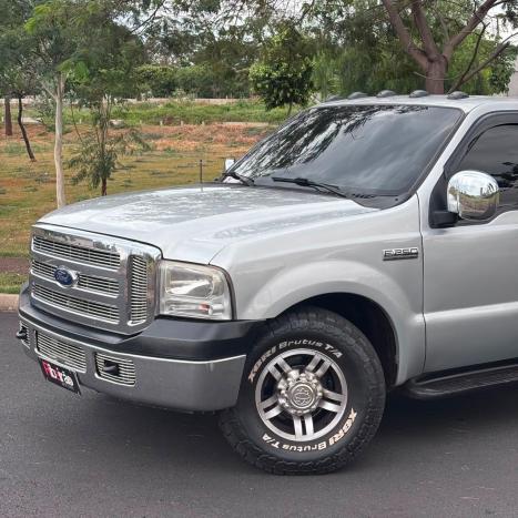 FORD F-250 3.9 XLT CABINE SIMPLES DIESEL, Foto 4