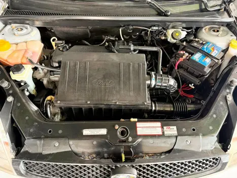 FORD Fiesta Hatch 1.0 4P, Foto 9