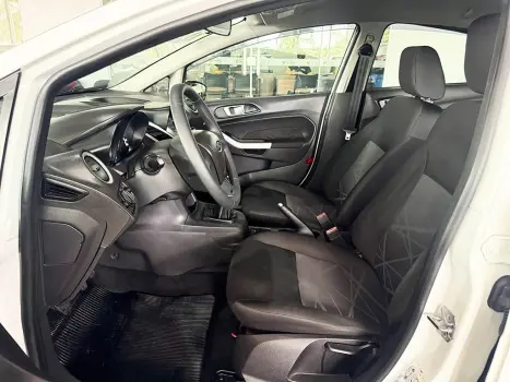 FORD Fiesta Hatch 1.5 16V 4P S FLEX, Foto 4