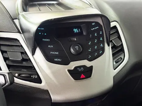 FORD Fiesta Hatch 1.5 16V 4P S FLEX, Foto 8