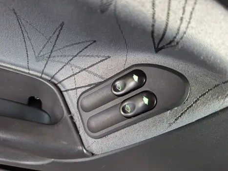 FORD Fiesta Hatch 1.6 4P CLASS FLEX, Foto 14