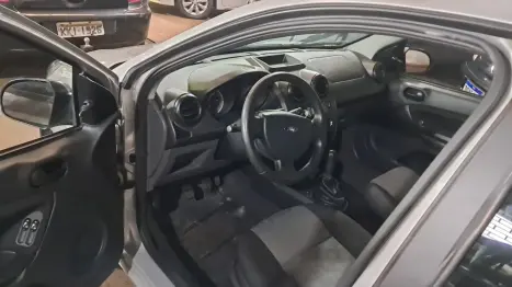 FORD Fiesta Hatch 1.0 4P FLEX, Foto 5
