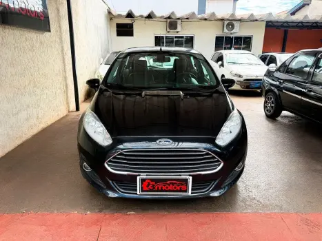 FORD Fiesta Hatch 1.6 16V 4P FLEX TITANIUM POWERSHIFT AUTOM�TICO, Foto 2