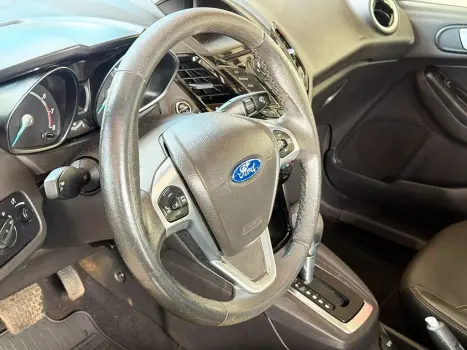FORD Fiesta Hatch 1.6 16V 4P FLEX TITANIUM POWERSHIFT AUTOM�TICO, Foto 10