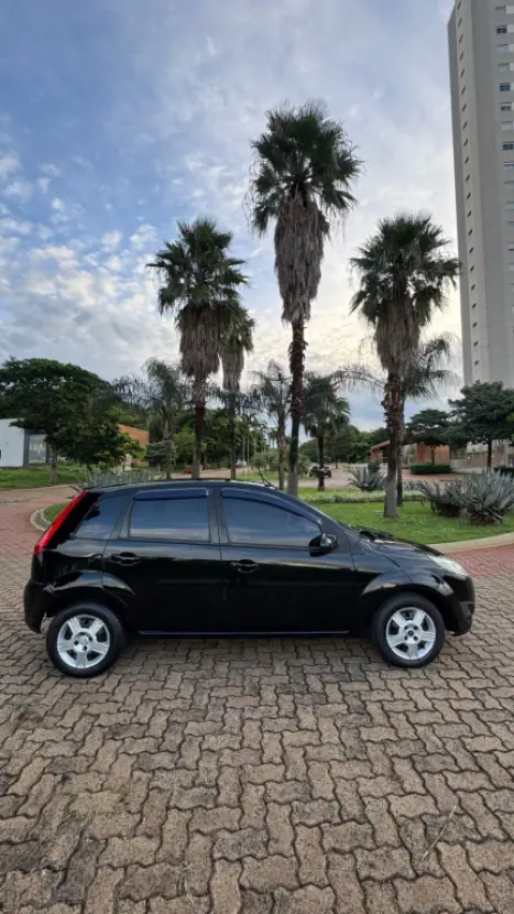 FORD Fiesta Hatch 1.0 4P SE PLUS FLEX, Foto 4