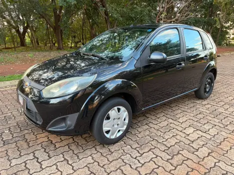FORD Fiesta Hatch 1.0 4P, Foto 2