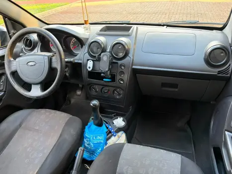FORD Fiesta Hatch 1.0 4P, Foto 10