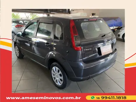 FORD Fiesta Hatch 1.6 4P ROCAM FLEX, Foto 2