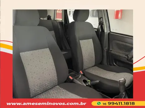 FORD Fiesta Hatch 1.6 4P ROCAM FLEX, Foto 8