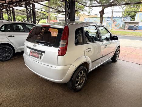 FORD Fiesta Hatch 1.6 4P, Foto 11