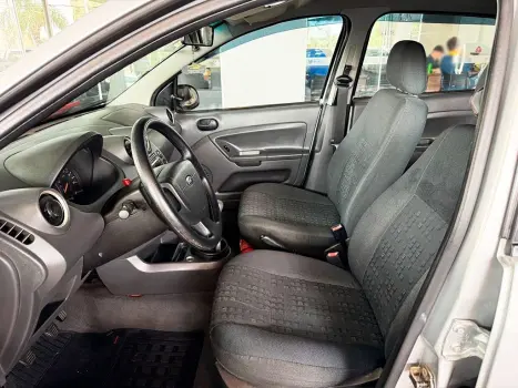 FORD Fiesta Hatch , Foto 4