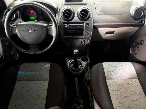 FORD Fiesta Hatch , Foto 5