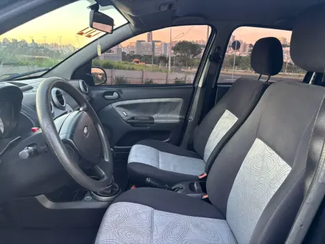 FORD Fiesta Sedan 1.0 4P FLEX, Foto 8