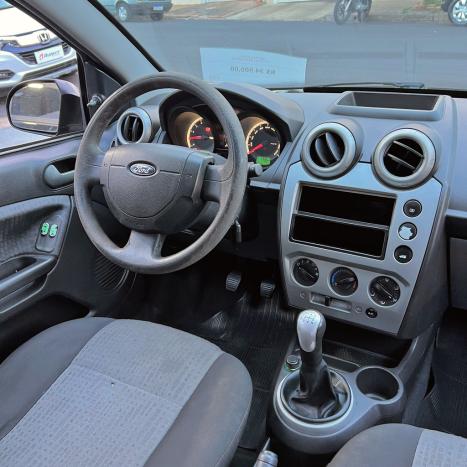 FORD Fiesta Sedan 1.6 4P FLEX, Foto 2
