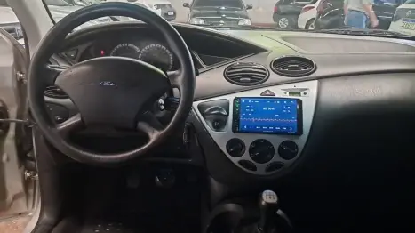 FORD Focus Hatch 1.6 4P GLX FLEX, Foto 6