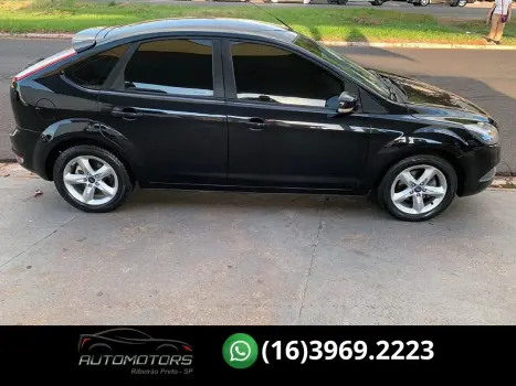 FORD Focus Hatch 1.6 16V 4P FLEX GL, Foto 7