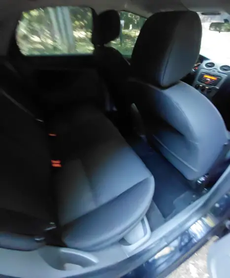FORD Focus Hatch 1.6 4P, Foto 11