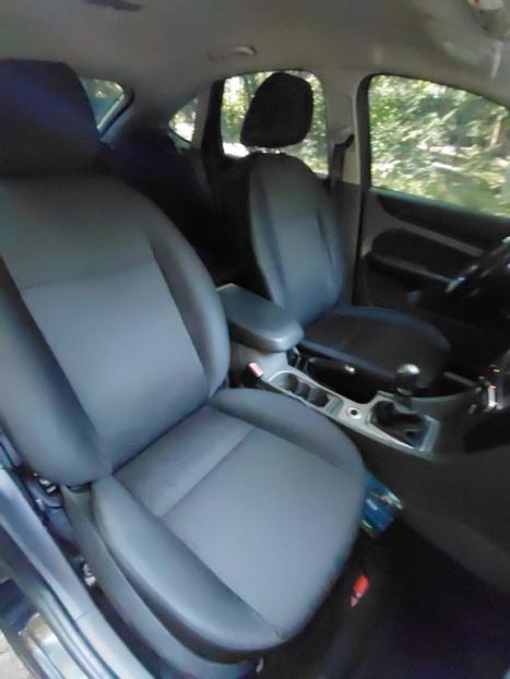 FORD Focus Hatch 1.6 4P, Foto 12