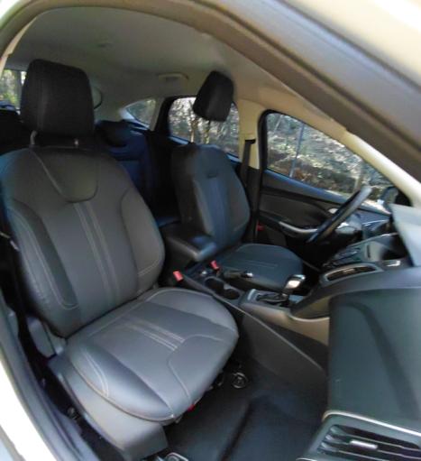 FORD Focus Hatch 2.0 16V 4P SE DIRECT, Foto 5