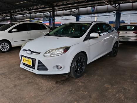 FORD Focus Hatch 2.0 16V 4P TITANIUM FLEX, Foto 3