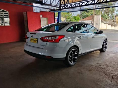 FORD Focus Hatch 2.0 16V 4P TITANIUM FLEX, Foto 6