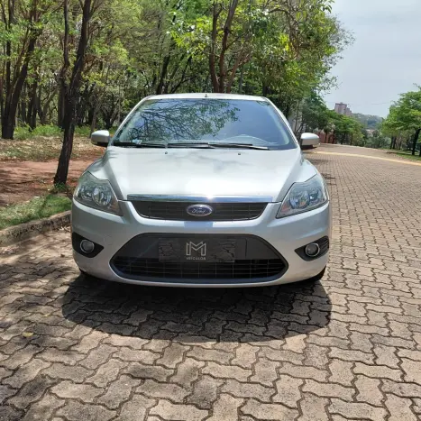 FORD Focus Sedan 1.6 4P, Foto 2