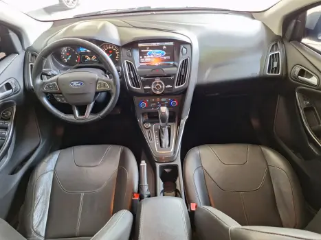 FORD Focus Sedan 2.0 16V 4P FLEX TITANIUM PLUS POWERSHIFT AUTOMTICO, Foto 9