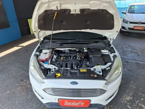 FORD Focus Sedan 2.0 16V 4P FLEX TITANIUM PLUS POWERSHIFT AUTOMTICO, Foto 17