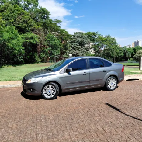 FORD Focus Sedan 2.0 16V 4P FC FLEX AUTOM�TICO, Foto 3
