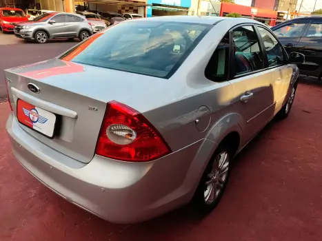 FORD Focus Sedan 2.0 16V 4P FC FLEX AUTOM�TICO, Foto 4