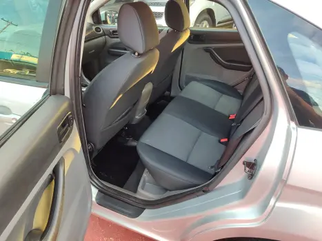 FORD Focus Sedan 2.0 16V 4P FC FLEX AUTOM�TICO, Foto 13