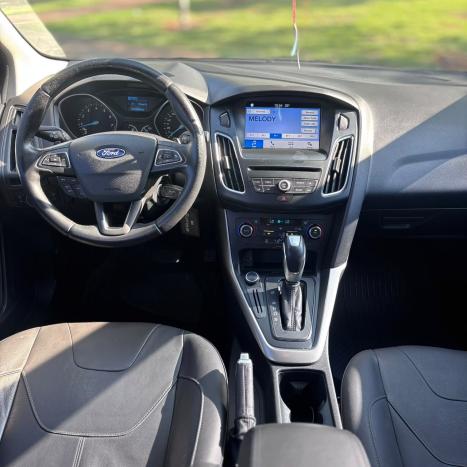 FORD Focus Sedan 2.0 16V 4P FLEX SE POWERSHIFT AUTOMÁTICO, Foto 8