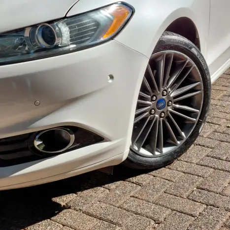 FORD Fusion 2.0 4P 16V TITANIUM AWD AUTOM�TICO, Foto 3