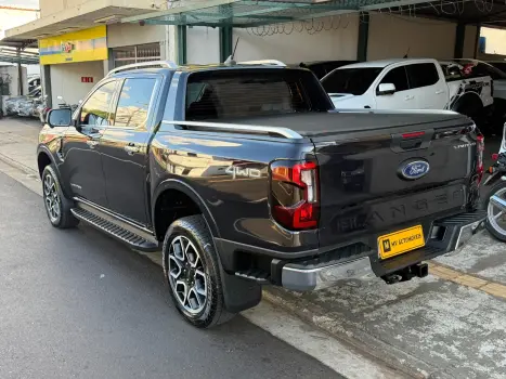 FORD Ranger 3.0 V6 4X4 LIMITED PLUS TURBO DIESEL CABINE DUPLA AUTOM�TICO, Foto 3