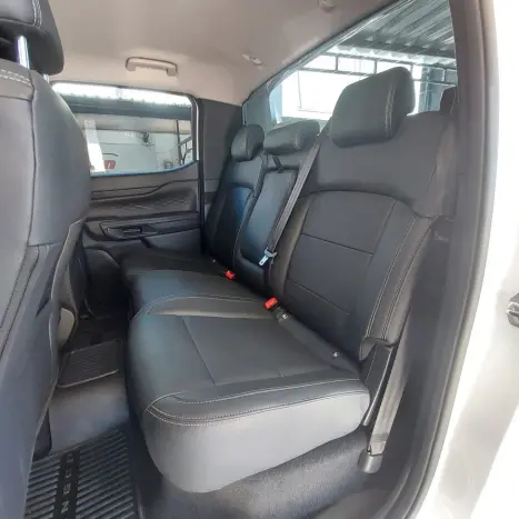 FORD Ranger 3.0 V6 4X4 LIMITED PLUS TURBO DIESEL CABINE DUPLA AUTOM�TICO, Foto 10