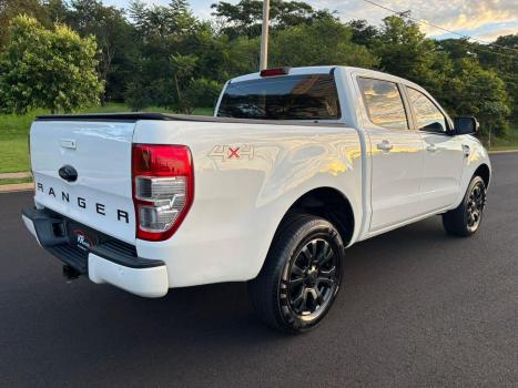 FORD Ranger 3.2 20V XLT 4X4 CABINE DUPLA TURBO DIESEL AUTOM�TICO, Foto 4