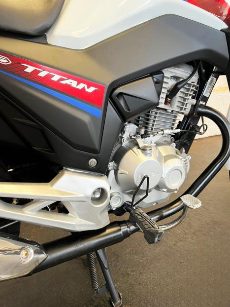 HONDA CG 160 TITAN EX, Foto 3