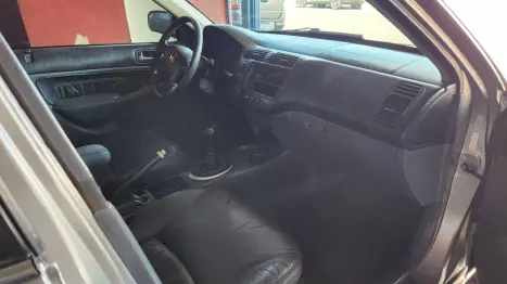 HONDA Civic 1.7 16V 4P LX, Foto 10