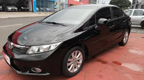 HONDA Civic 1.8 16V 4P FLEX LXS AUTOM�TICO, Foto 1