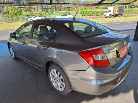 HONDA Civic 1.8 16V 4P LXS AUTOM�TICO, Foto 6