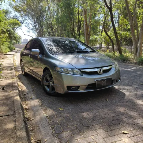 HONDA Civic 1.8 16V 4P FLEX LXS AUTOM�TICO, Foto 2