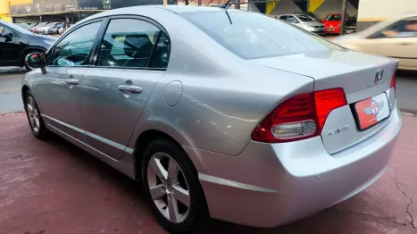 HONDA Civic 1.8 16V 4P FLEX LXS AUTOM�TICO, Foto 3