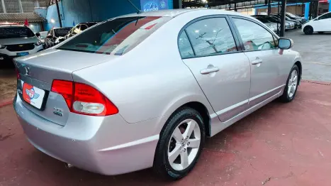 HONDA Civic 1.8 16V 4P FLEX LXS AUTOM�TICO, Foto 4