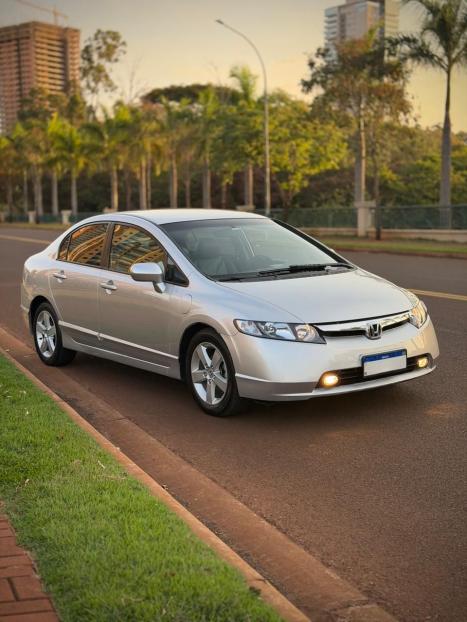 HONDA Civic 1.8 16V 4P FLEX LXS AUTOMÁTICO, Foto 1