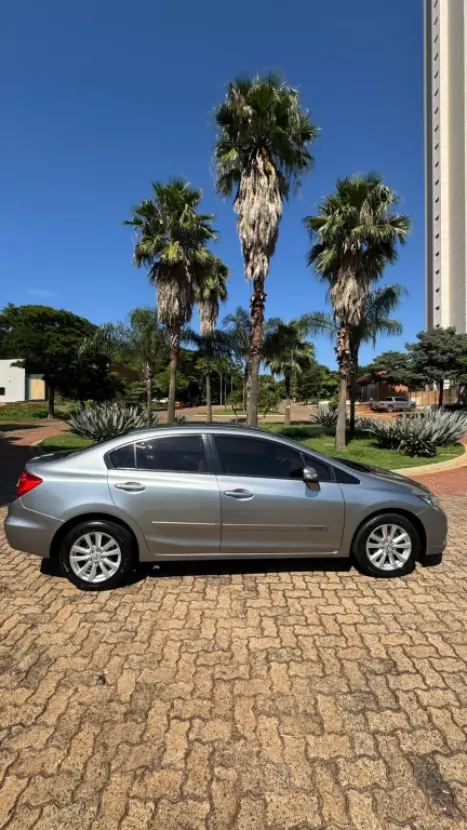 HONDA Civic 2.0 16V 4P FLEX LXR AUTOM�TICO, Foto 2