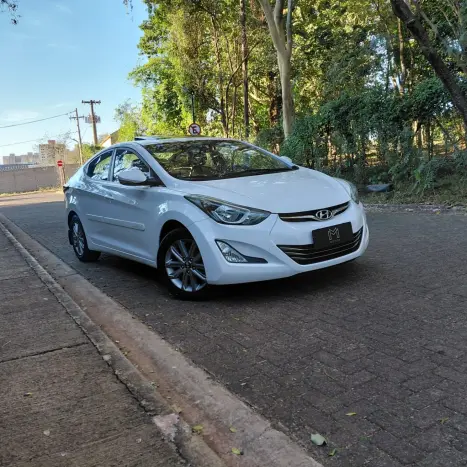 HYUNDAI Elantra 2.0 16V 4P FLEX GLS AUTOM�TICO, Foto 3