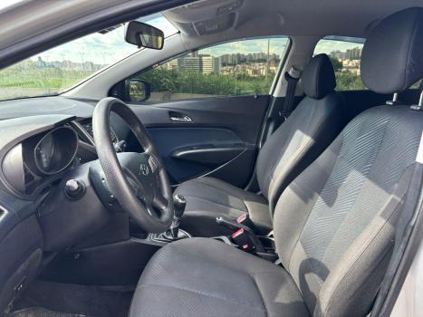 HYUNDAI HB 20 Hatch 1.6 16V 4P FLEX COMFORT, Foto 8