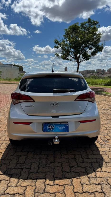 HYUNDAI HB 20 Hatch 1.0 12V 4P FLEX OCEAN, Foto 3