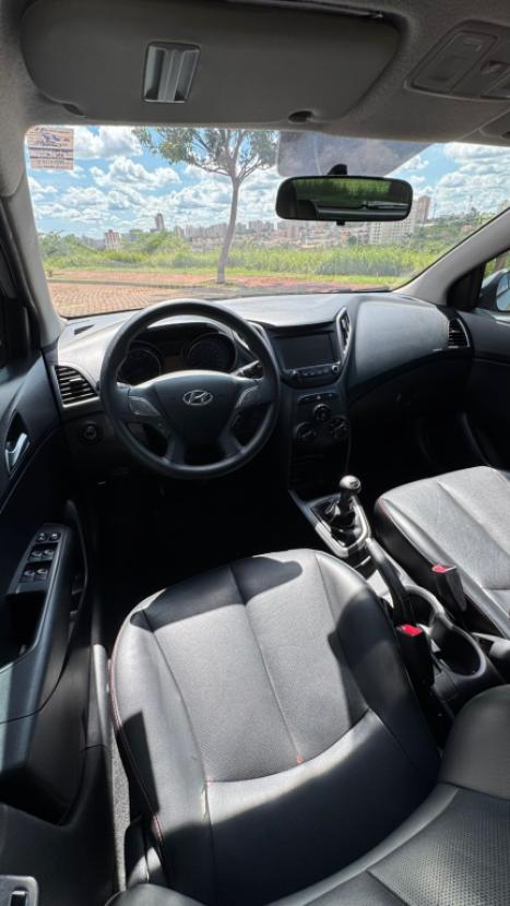 HYUNDAI HB 20 Hatch 1.0 12V 4P FLEX OCEAN, Foto 8