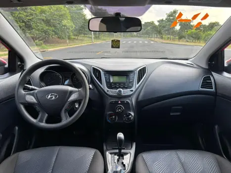 HYUNDAI HB 20 Hatch 1.6 16V 4P FLEX COMFORT PLUS AUTOM�TICO, Foto 8